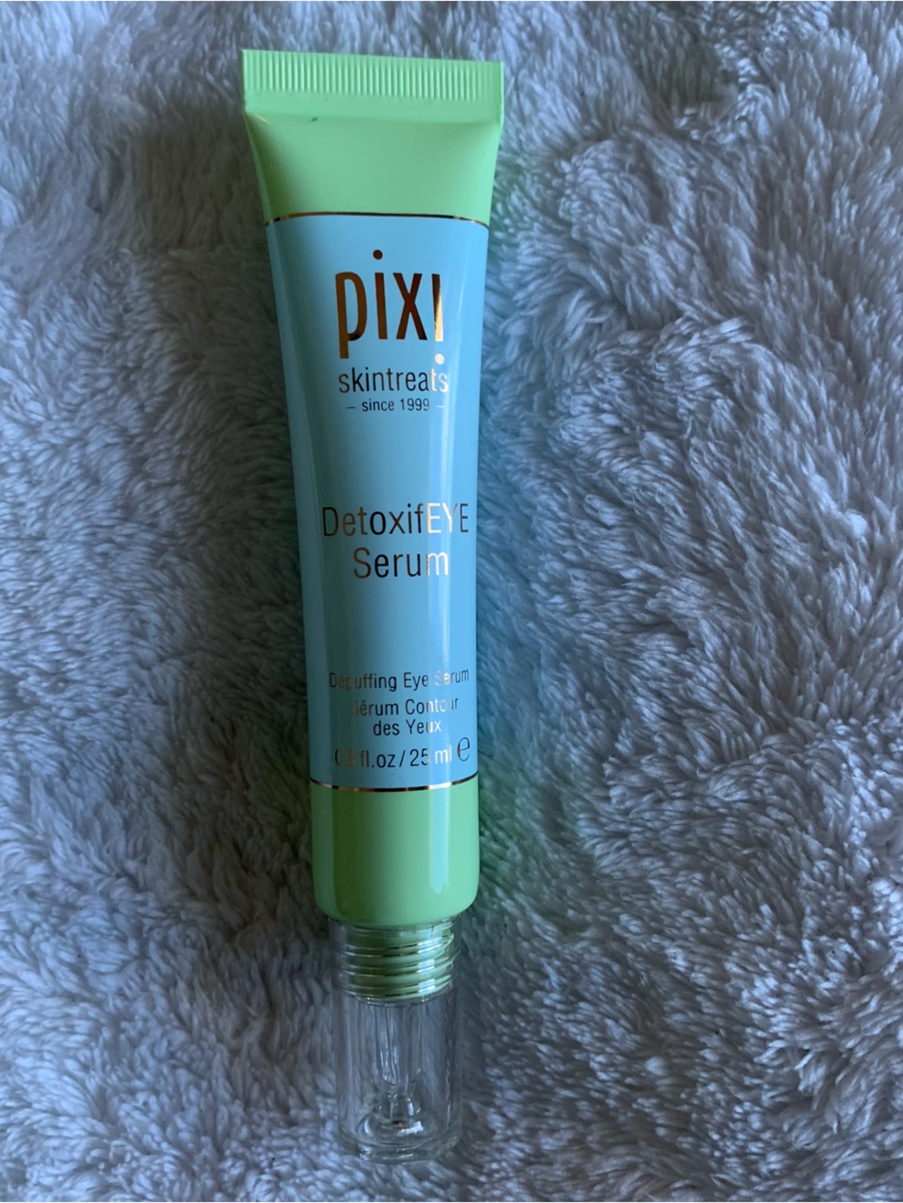 Pixi detoxifying eye serum